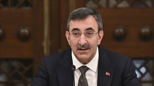 Cumhurbaşkanı Yardımcısı Yılmaz, canlı yayında soruları cevapladı