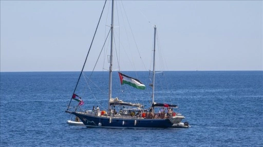 İran'a saldırılar nedeniyle İsrail'de kalan 3 Madleen aktivisti kara yoluyla Ürdün'e gönderildi